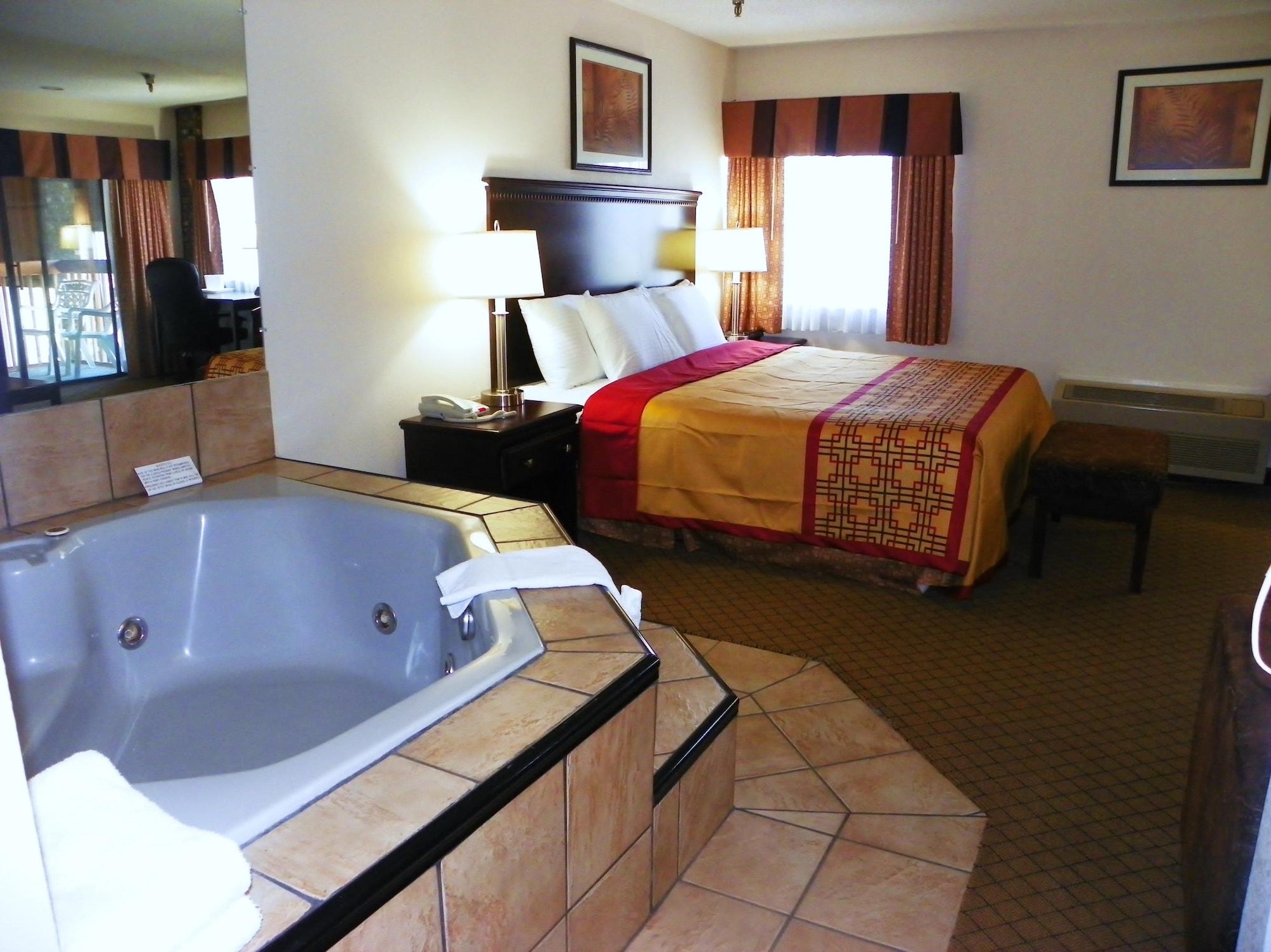 Royalton Inn & Suites Upper Sandusky Extérieur photo