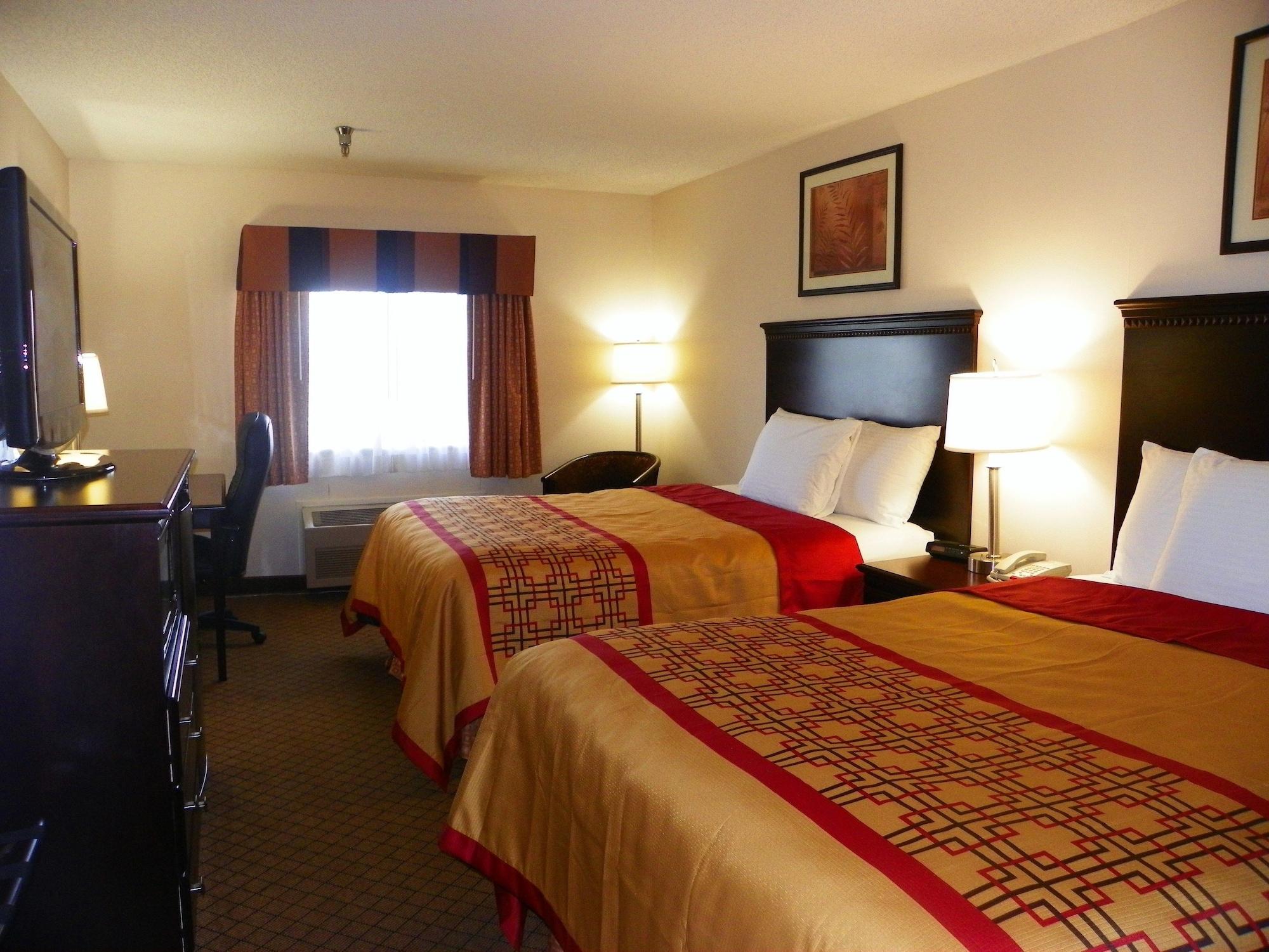 Royalton Inn & Suites Upper Sandusky Extérieur photo